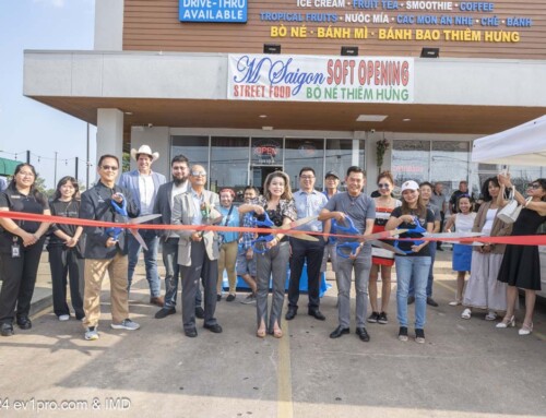 Photos: M. Saigon Ribbon Cutting